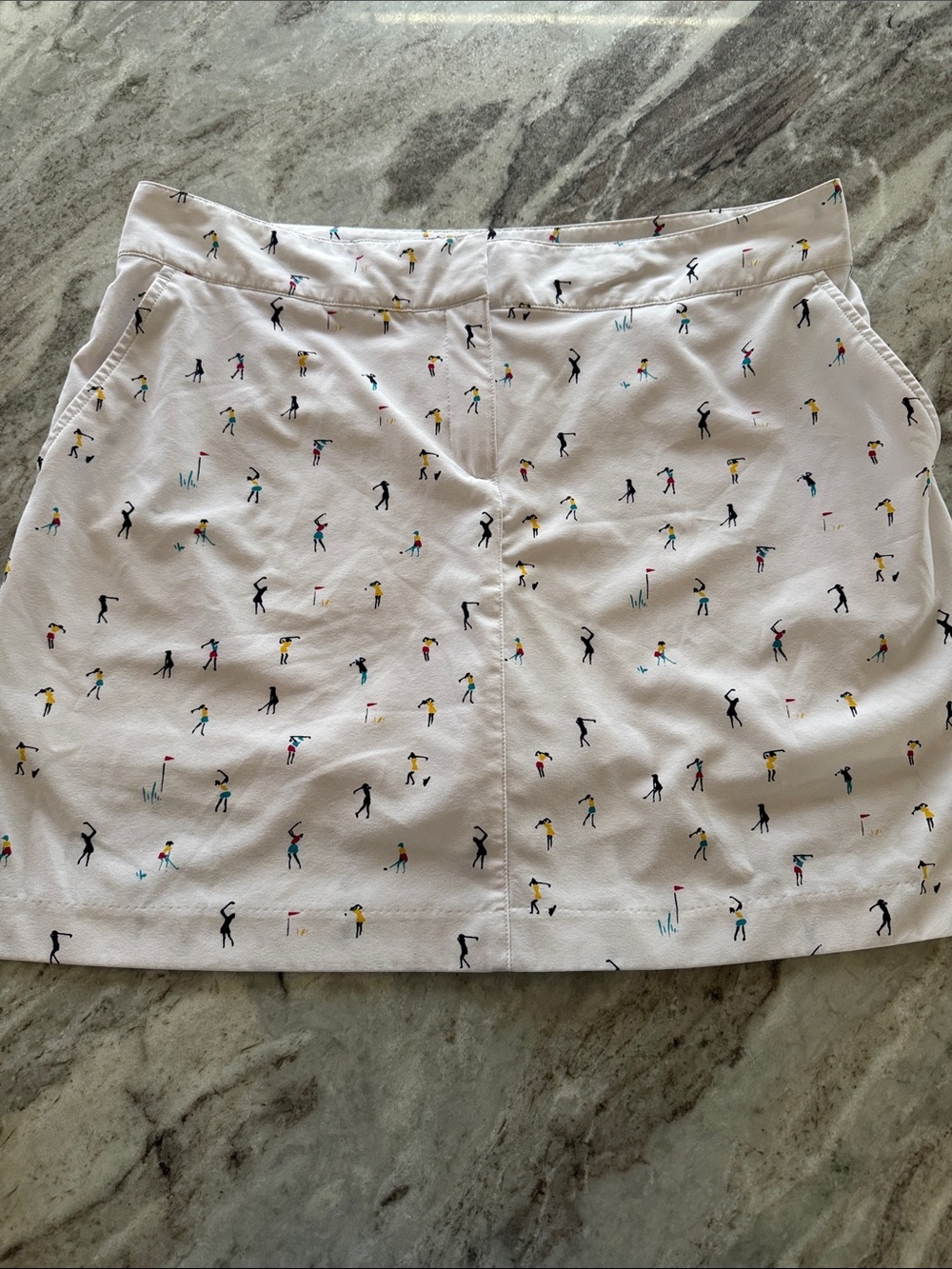 Izod White Mini Skort with Golf Golfer Print